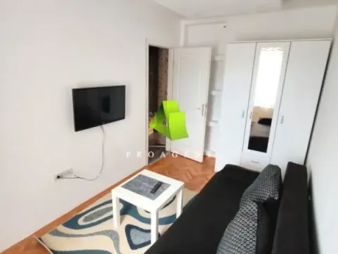 Izdavanje, trosoban stan, 54m², Palilula, Niš - image 7