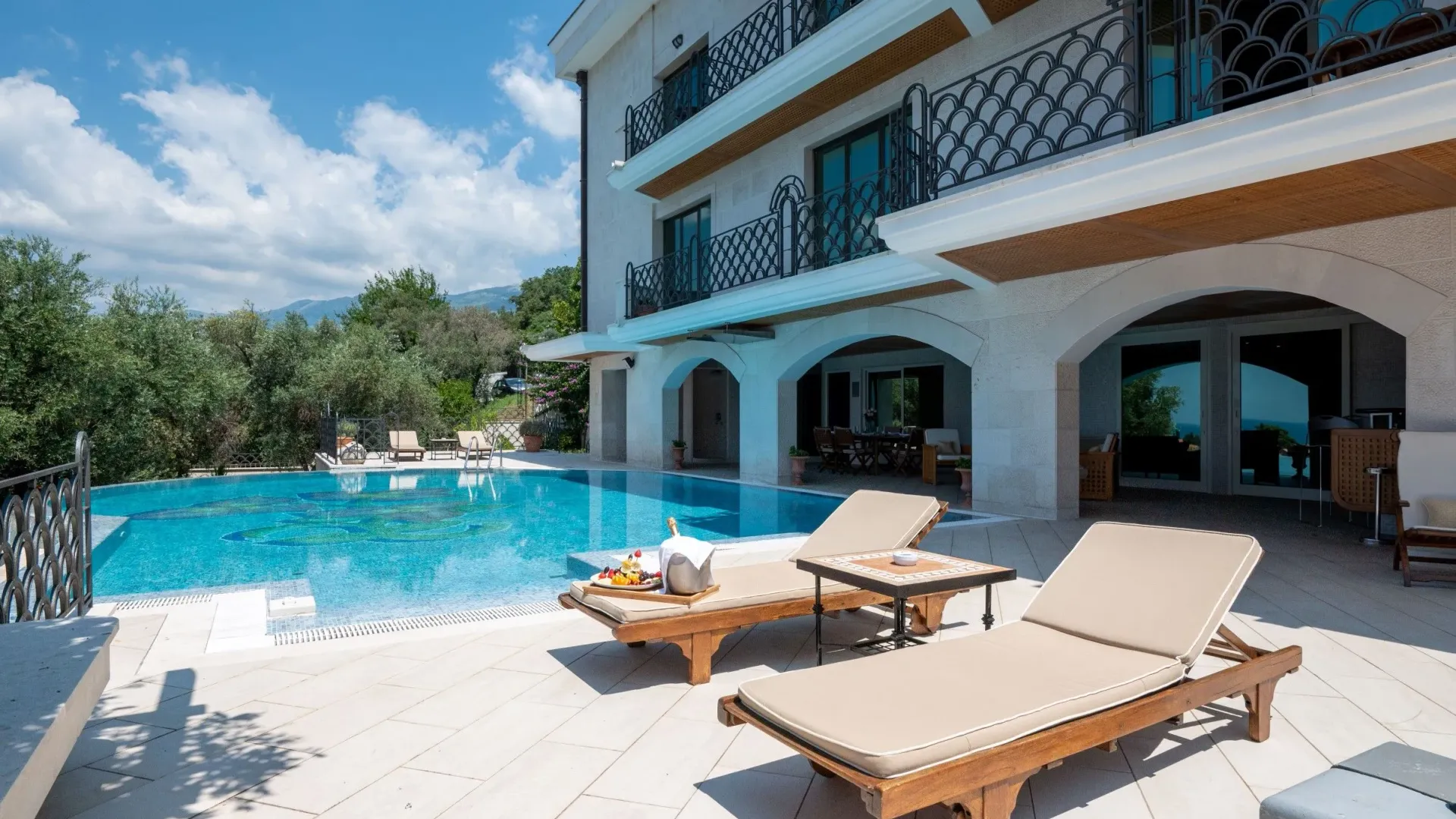 Sale, house, 959m², Budva, Crna Gora