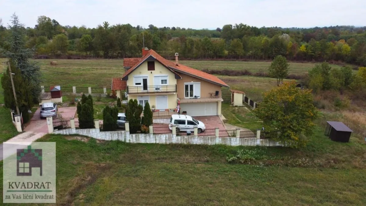 Prodaja, kuća, 224m², Stublenica, Ub