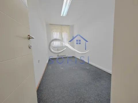 Rent, office space, 61m², Grbavica, Novi Sad Sve Podlokacije - image 5