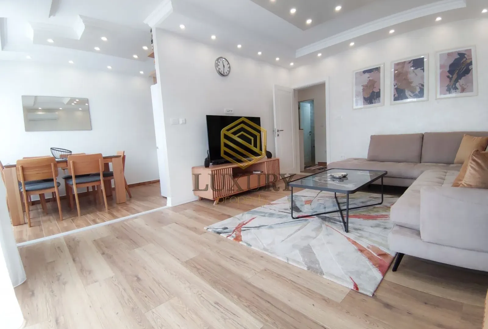 Rent, two bedroom apartment, 86m², Centar, Podgorica