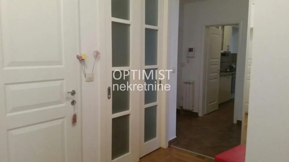 Prodaja, trosoban stan, 78m², Crveni Krst, Beograd