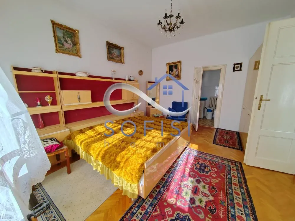 Prodaja, trosoban stan, 102m², Centar, Novi Sad