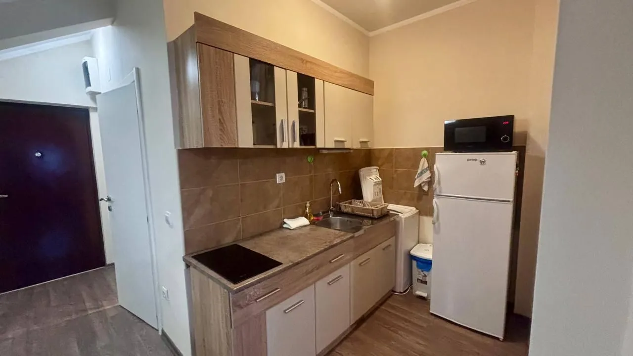 Prodaja, jednosoban stan, 50m², Centar, Tivat