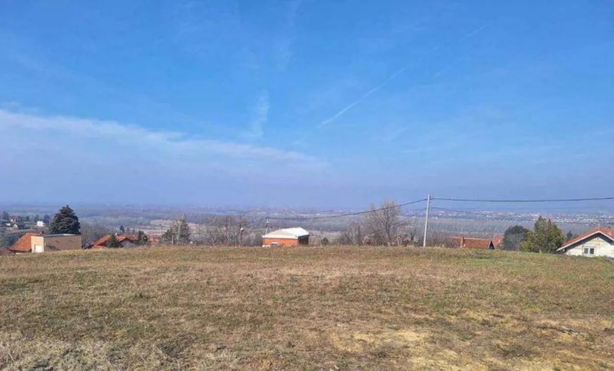 Prodaja, plac, 1100m², Beočin, Srbija
