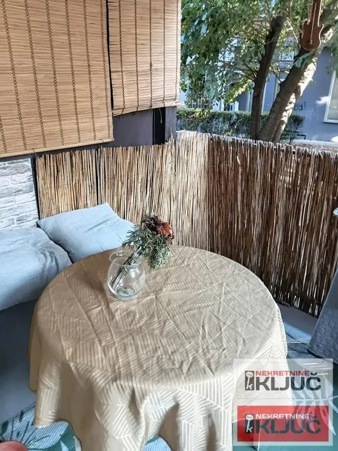 Izdavanje, dvosoban stan, 55m², Liman 1, Novi Sad Sve Podlokacije