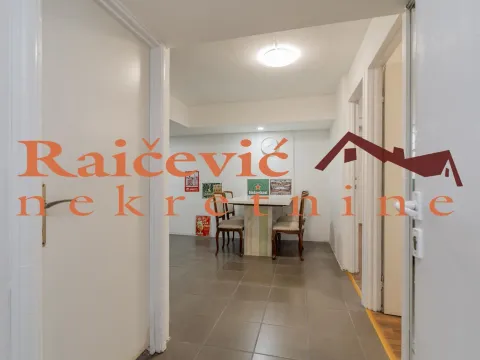 Prodaja, dvosoban stan, 43m², Savski Venac, Beograd - image 12