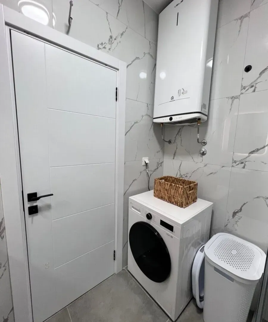 Izdavanje, jednosoban stan, 46m², Čeluga, Bar