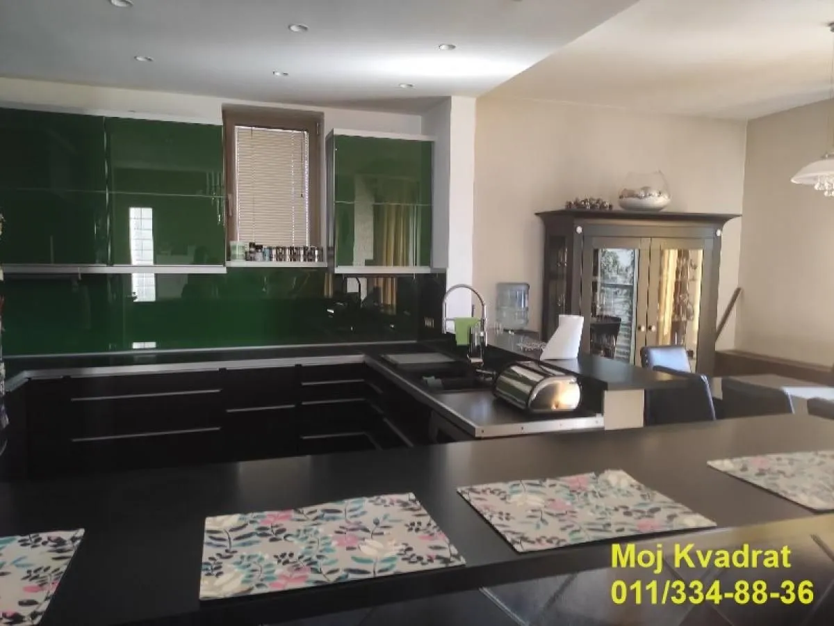 Sale, house, 520m², Mirijevo Sve Podlokacije, Beograd