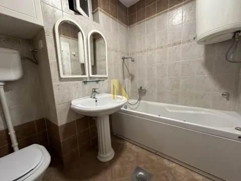 Sale, four bedroom apartment, 96m², Centar, Novi Sad - image 11