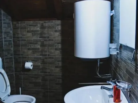 Sale, hospitality venue, 550m², Kotor, Crna Gora - image 17