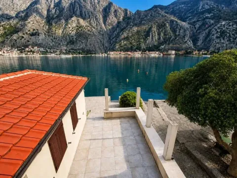 Sale, house, 130m², Muo, Kotor - image 2