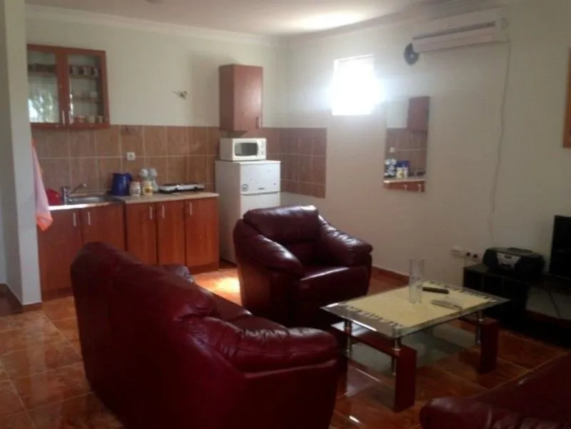 Sale, house, 190m², Šušanj, Bar