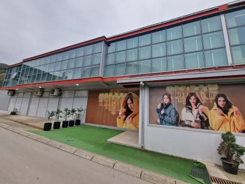 Prodaja, poslovni prostor, 800m², Jaz, Budva - image 31