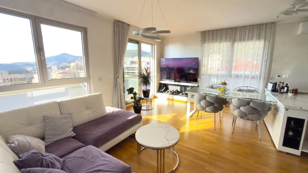 Sale, three bedroom apartment, Bečići, Budva