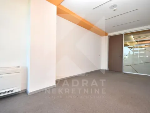 Izdavanje, poslovni prostor, 391m², Preko Morače, Podgorica - image 6