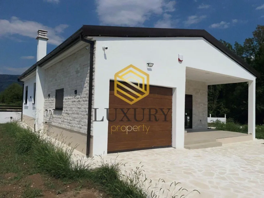 Rent, house, 140m², Velje Brdo, Podgorica