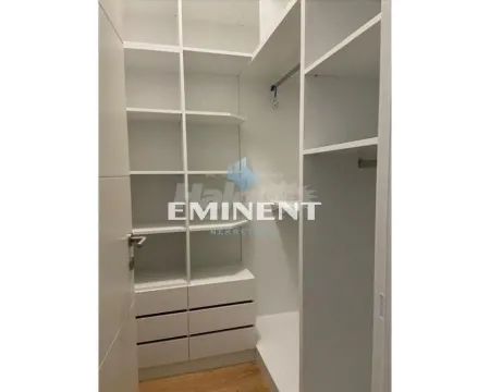 Izdavanje, trosoban stan, 70m², Novi Beograd Blok 65, Novi Beograd Sve Podlokacije - image 5