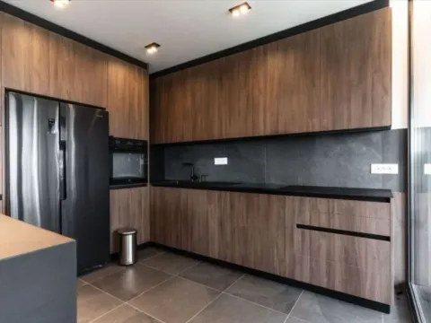 Rent, five bedroom apartment, 200m², Vračar Centar, Vračar Sve Podlokacije - image 3