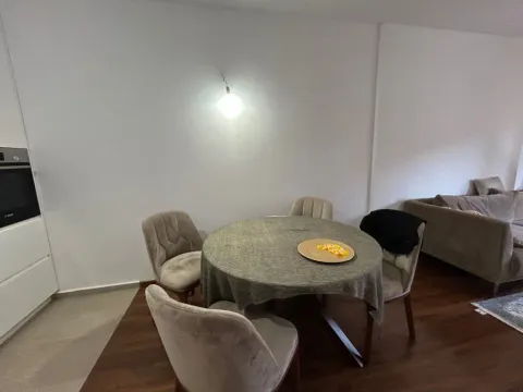 Izdavanje, jednosoban stan, 52m², Master Kvart, Podgorica - image 8