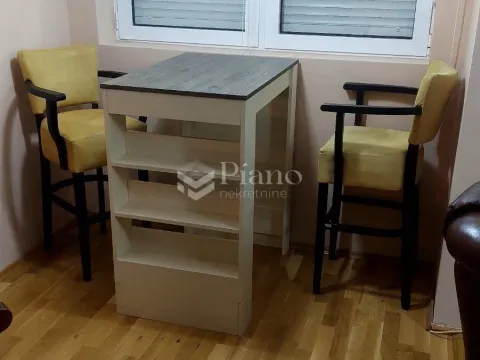 Rent, two bedroom apartment, 68m², Blok 5, Podgorica - image 6