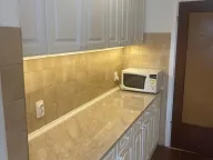 Izdavanje, četvorosoban stan, 100m², Savski Venac, Beograd - image 2