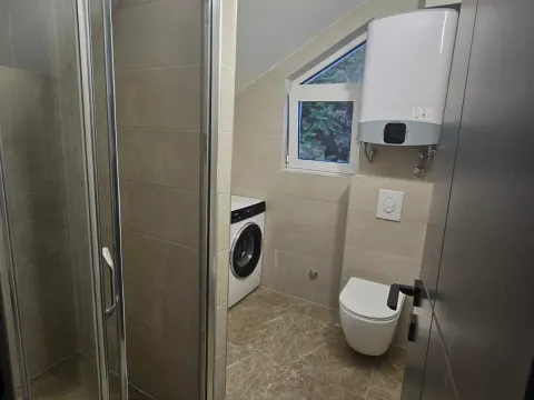 Rent, one bedroom apartment, 45m², Đenovići, Herceg Novi - image 7