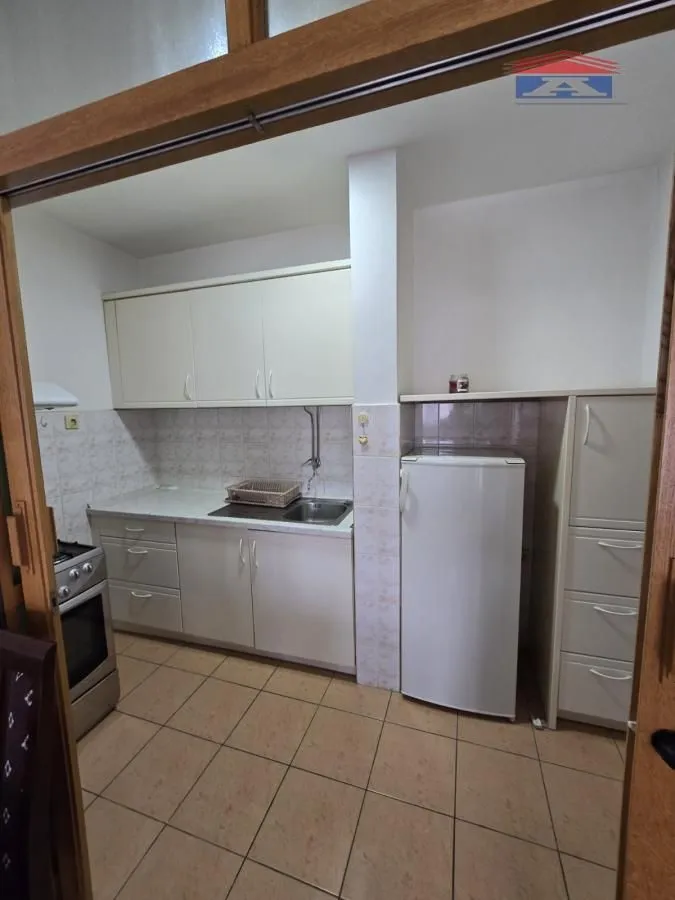 Izdavanje, trosoban stan, 65m², Podbara, Novi Sad Sve Podlokacije