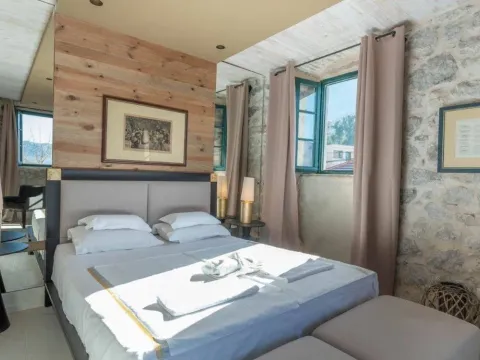 Prodaja, kuća, 320m², Risan, Kotor - image 7