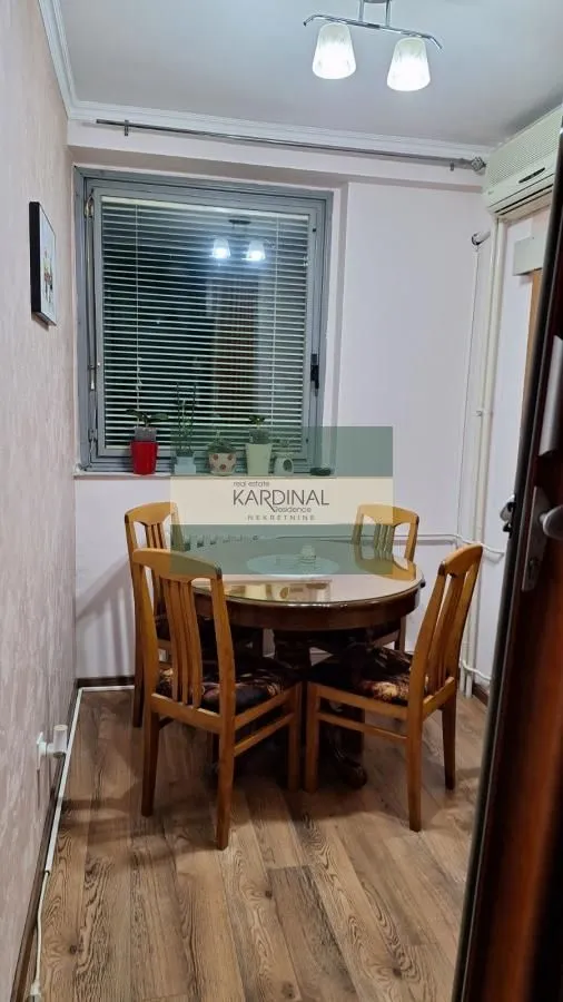 Izdavanje, jednosoban stan, 34m², Erdoglija, Kragujevac
