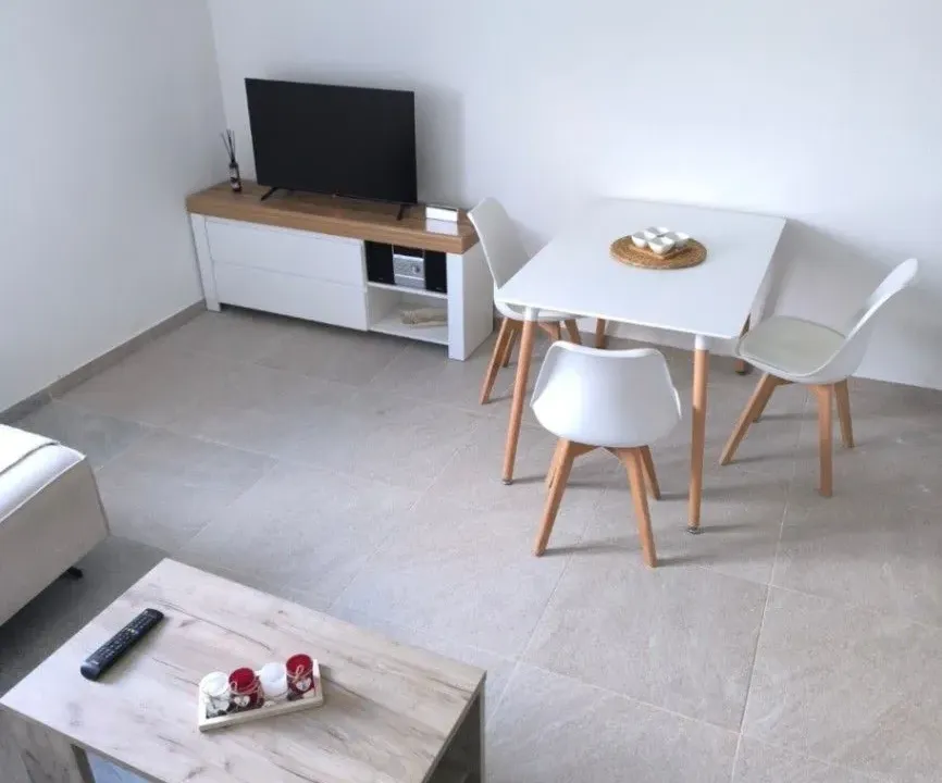 Rent, one bedroom apartment, 45m², Stari Aerodrom, Podgorica