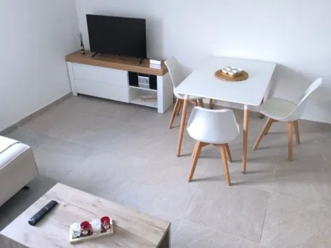 Rent, one bedroom apartment, 45m², Stari Aerodrom, Podgorica