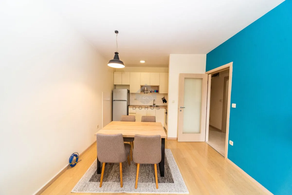 Izdavanje, jednosoban stan, 49m², City Kvart, Podgorica