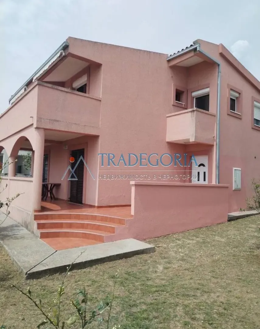 Prodaja, kuća, 220m², Bar, Crna Gora