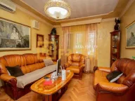 Prodaja, kuća, 150m², Stara Varoš, Podgorica - image 16