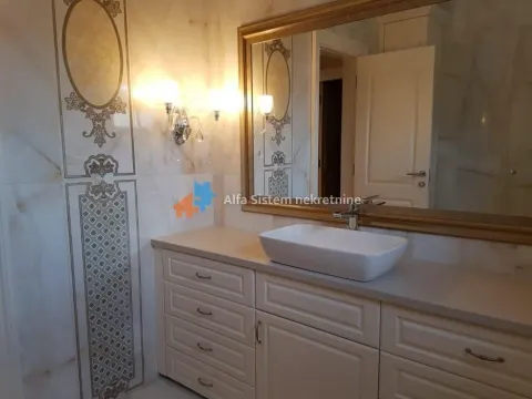 Izdavanje, stan, 215m², Savski Venac, Beograd - image 29
