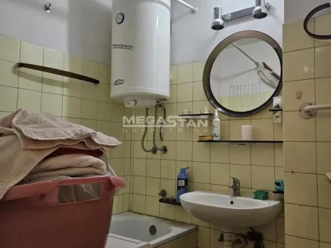 Prodaja, trosoban stan, 78m², Savski Venac, Beograd - image 11