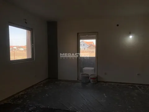 Prodaja, kuća, 100m², Krnjaca, Palilula Sve Podlokacije - image 4