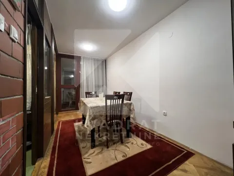 Izdavanje, dvosoban stan, 76m², Blok 5, Podgorica - image 4