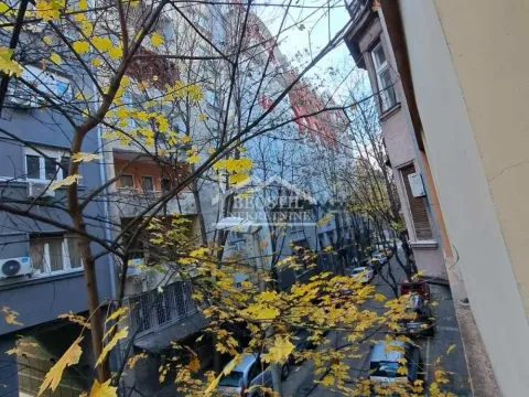 Prodaja, trosoban stan, 79m², Stari Grad, Beograd - image 14