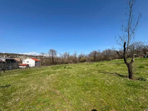 Zemljište in Vranići