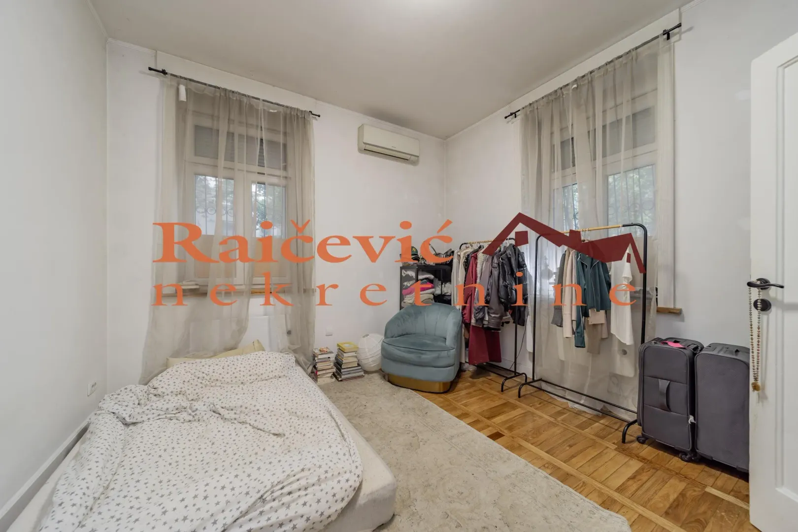 Prodaja, dvosoban stan, 40m², Stari Grad, Beograd