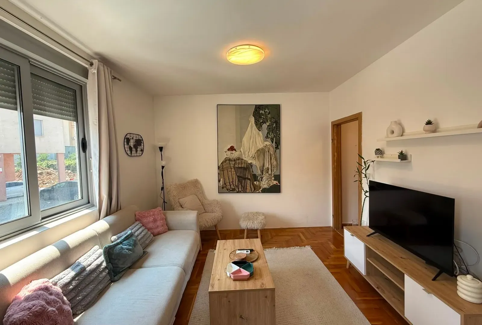 Izdavanje, jednosoban stan, 46m², Momišići, Podgorica