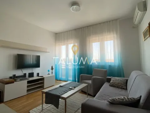 Prodaja, jednosoban stan, 51m², City Kvart, Podgorica - image 2