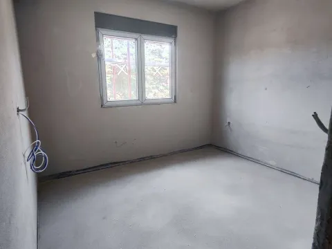 Sale, two bedroom apartment, 57m², Kolašin, Crna Gora - image 5