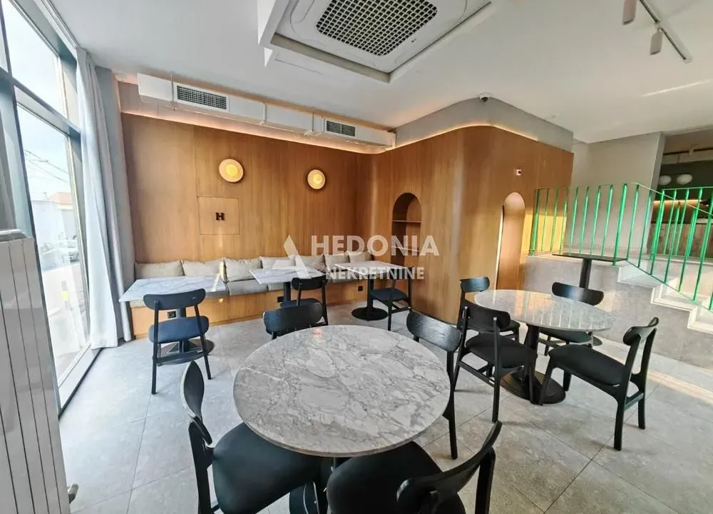 Izdavanje, poslovni prostor, 320m², Đeram Pijaca, Beograd