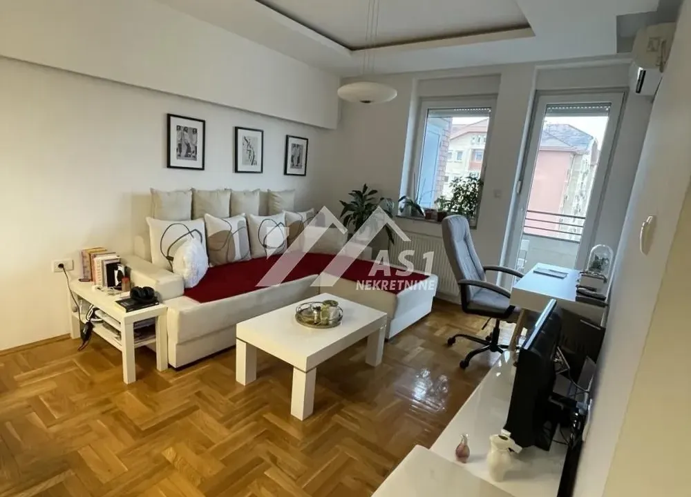 Izdavanje, jednosoban stan, 39m², Nova Detelinara, Novi Sad Sve Podlokacije