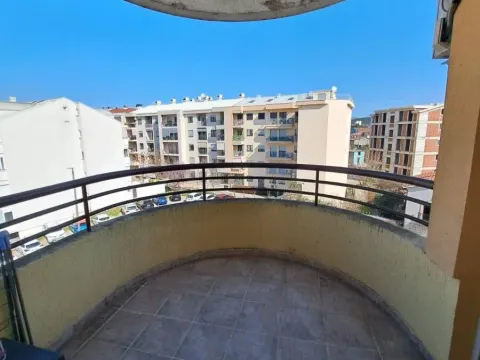 Izdavanje, jednosoban stan, 56m², Stara Varoš, Podgorica - image 10