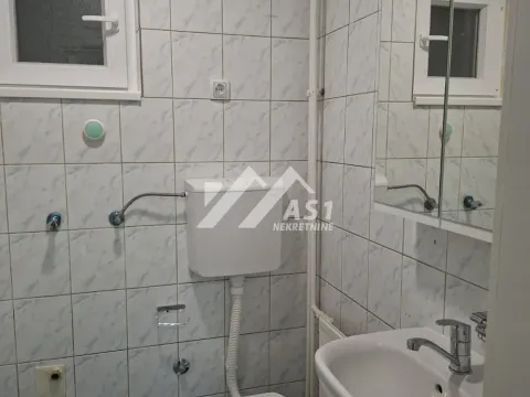 Izdavanje, dvosoban stan, 60m², Centar, Novi Sad - image 6