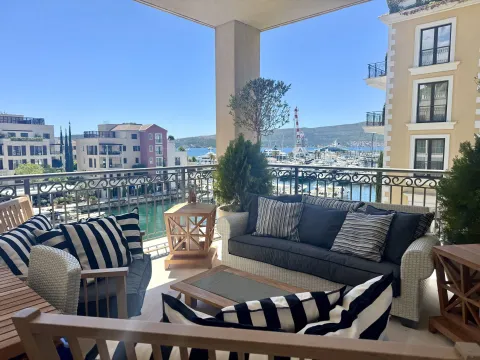 Izdavanje, trosoban stan, 223m², Porto Montenegro, Tivat - image 14